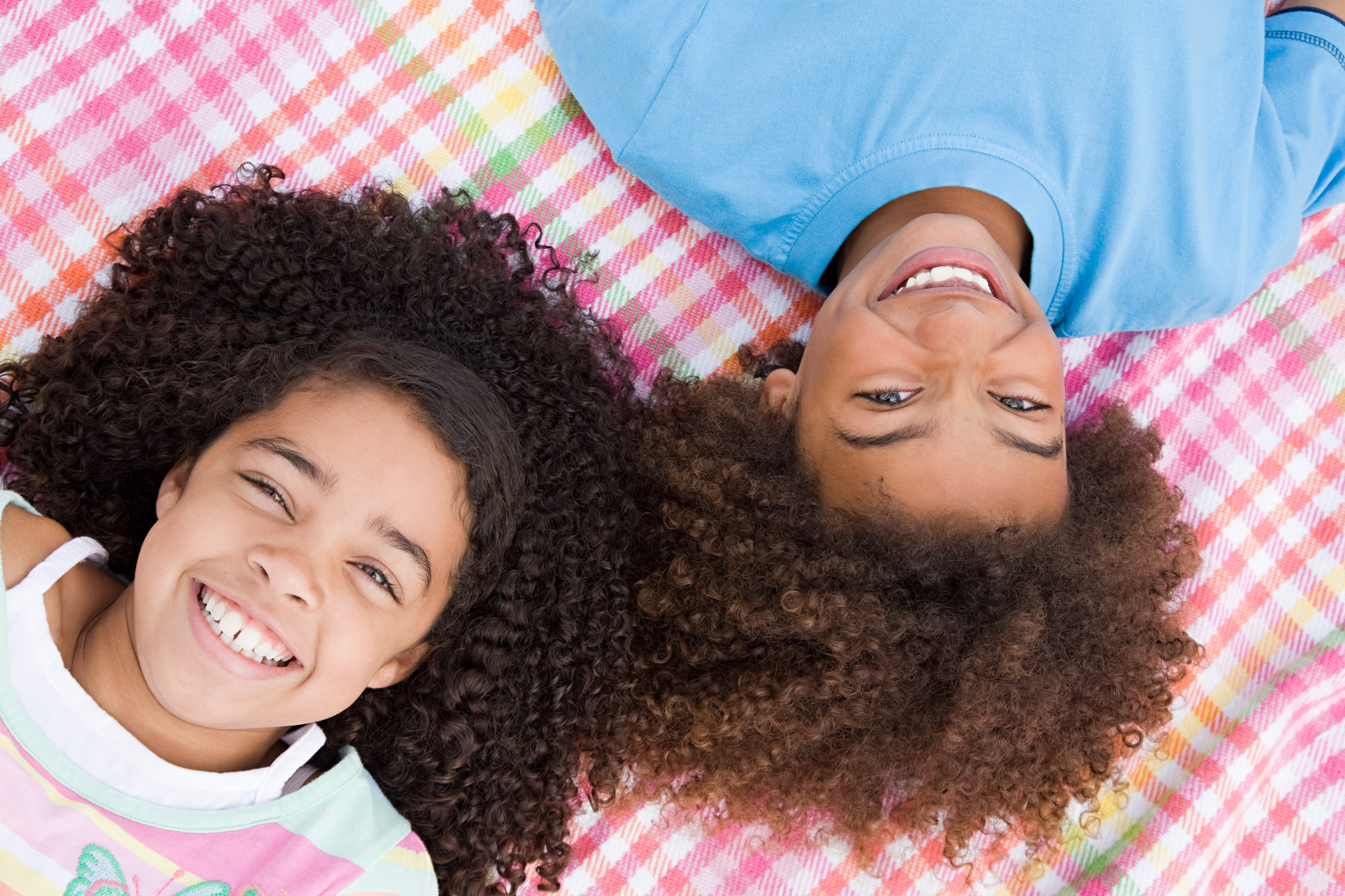 ما الذي يجعل شعرنا مجعداً؟ الأمر ليس كما يظنّ العلماء