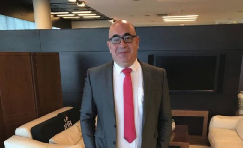 بعد أشهر من الأحداث المأساوية والتوتر بين البلدين.. السفير الإسرائيلي لدى الأردن يصل إلى عمّان