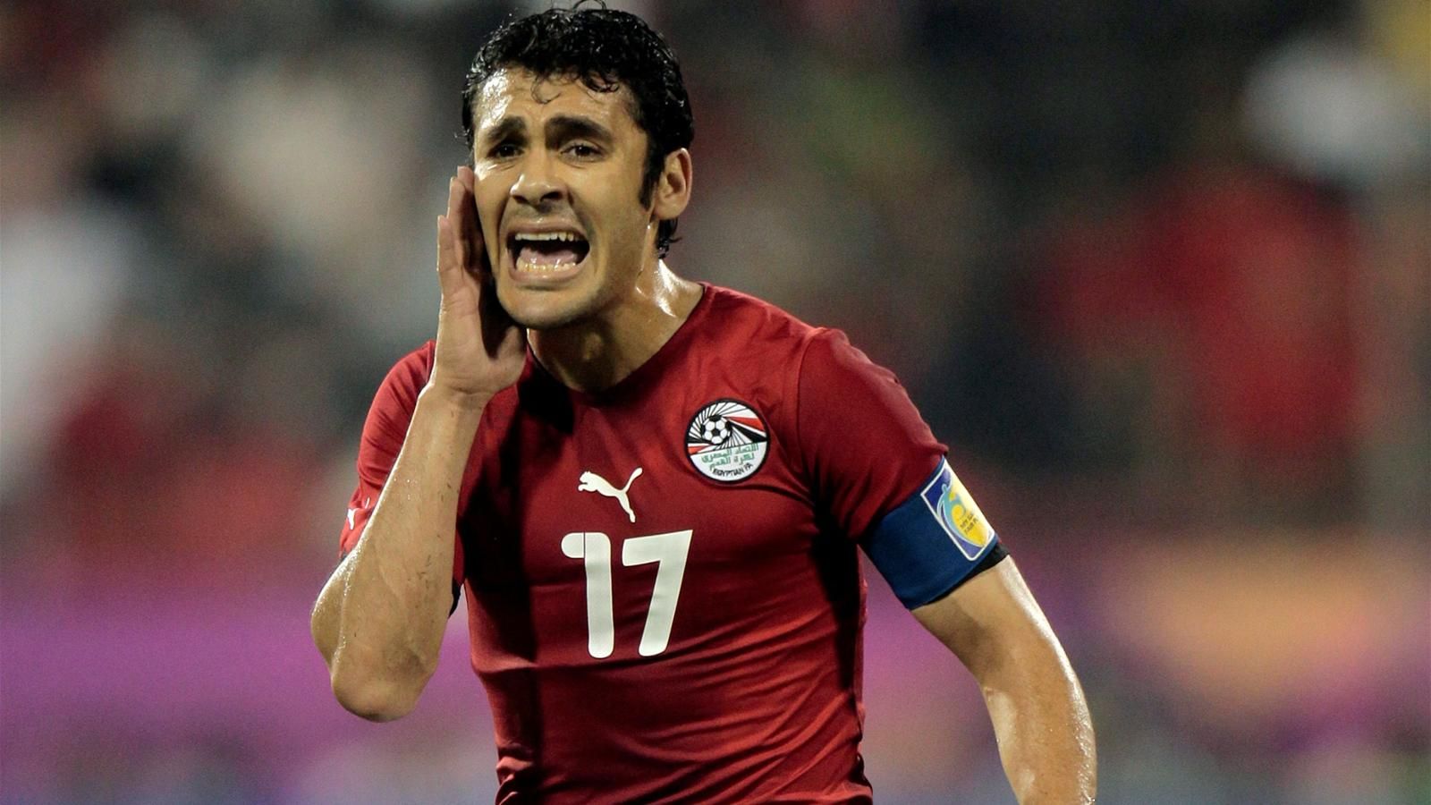 أحمد حسن.. المنتخب المصري قادر على هزيمة المنتخب الروسي في عقر داره (مقابلة خاصة)