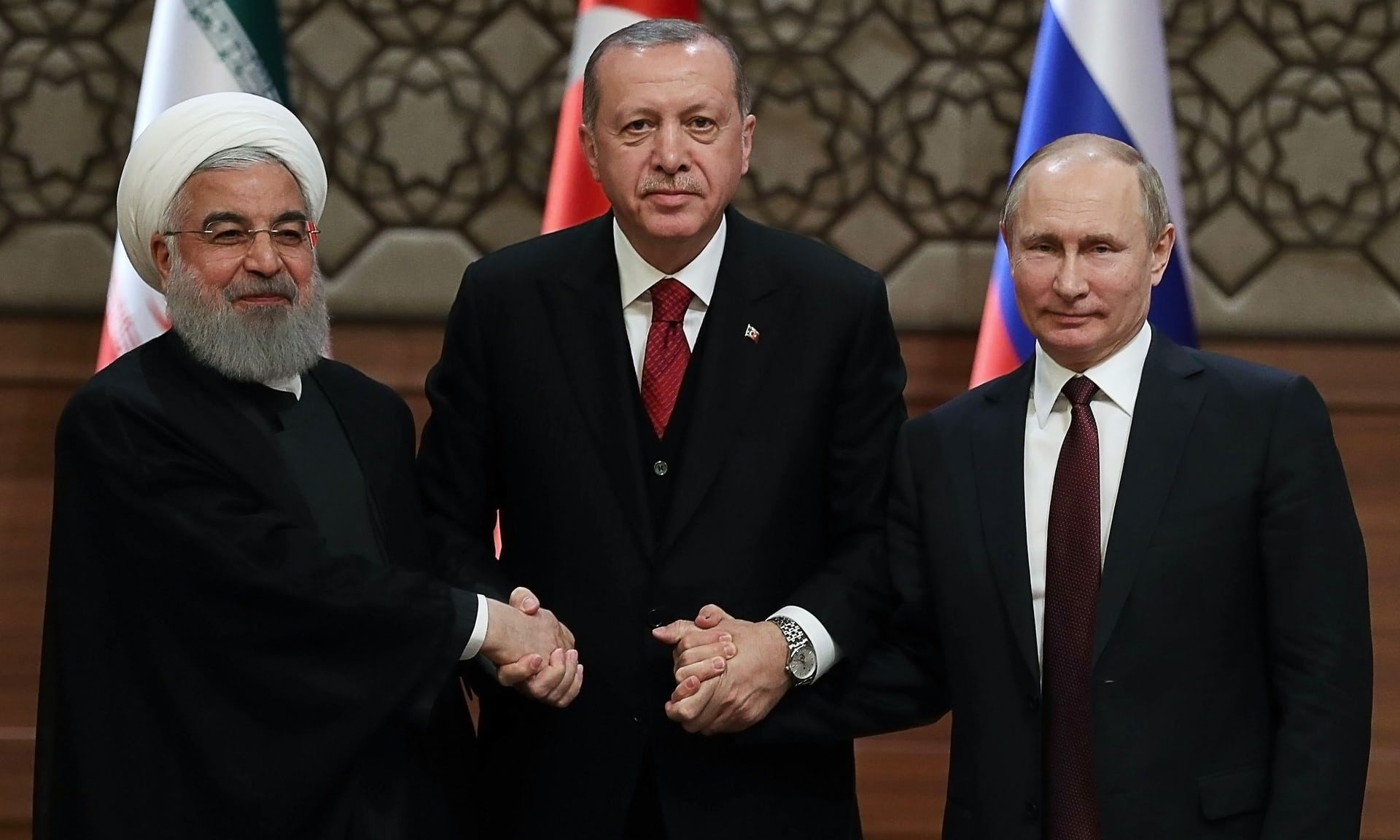 The Guardian: التقارب الروسي التركي يحرم أميركا من أهم حلفائها في سوريا.. واشنطن تدفع ثمن الخلافات مع أنقرة