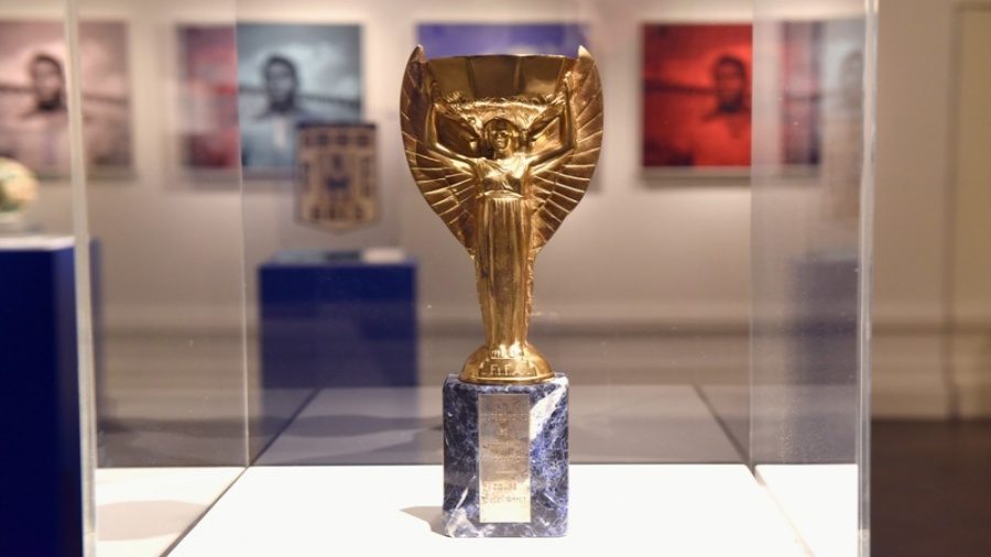 كأس العالم سُرقت عام 1966 وظلَّ الفاعل مجهولاً.. بعد 52 سنة الابن يعترف، ربما للشهرة