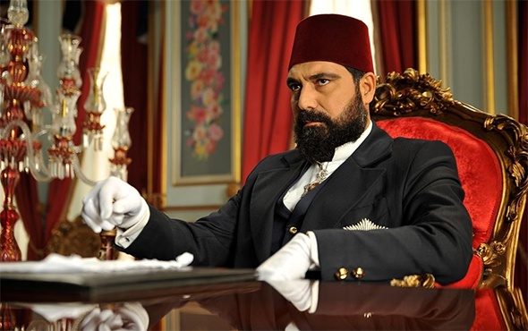 بطل “عاصمة عبد الحميد” التركي يتحدث عن شخصيته في المسلسل.. ودعوات لترجمته وبيعه لقنوات عربية