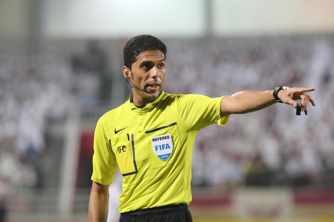 صدمة في المملكة.. الحكم السعودي الوحيد المشارك في مونديال روسيا يطلب رشوة في نهائي كأس الملك