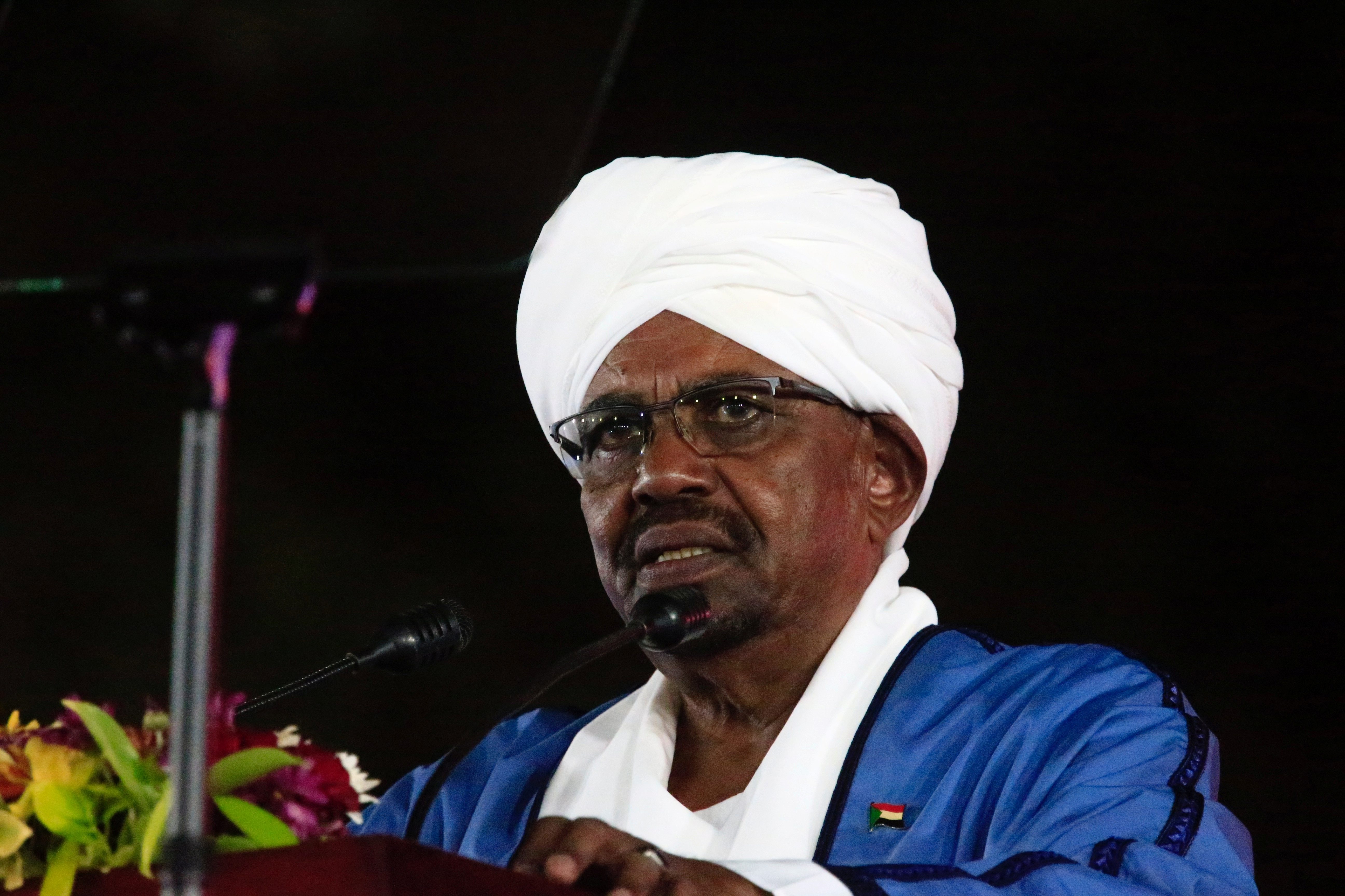 ماذا تعرف عن الرئيس السوداني عمر البشير؟ | عربي بوست