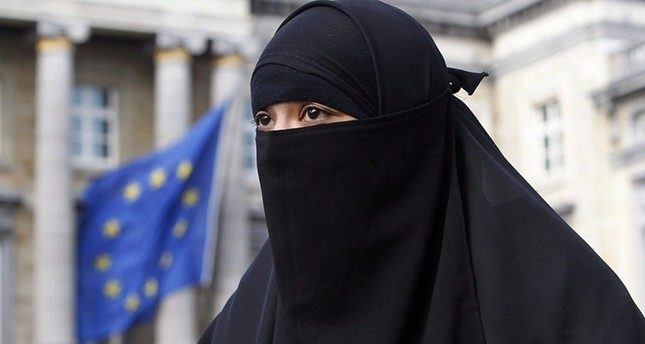 مع مجيء أغسطس المقبل لن يكون بمقدور المنتقبات الظهور في شوارع الدنمارك.. البرلمان يحظر النقاب