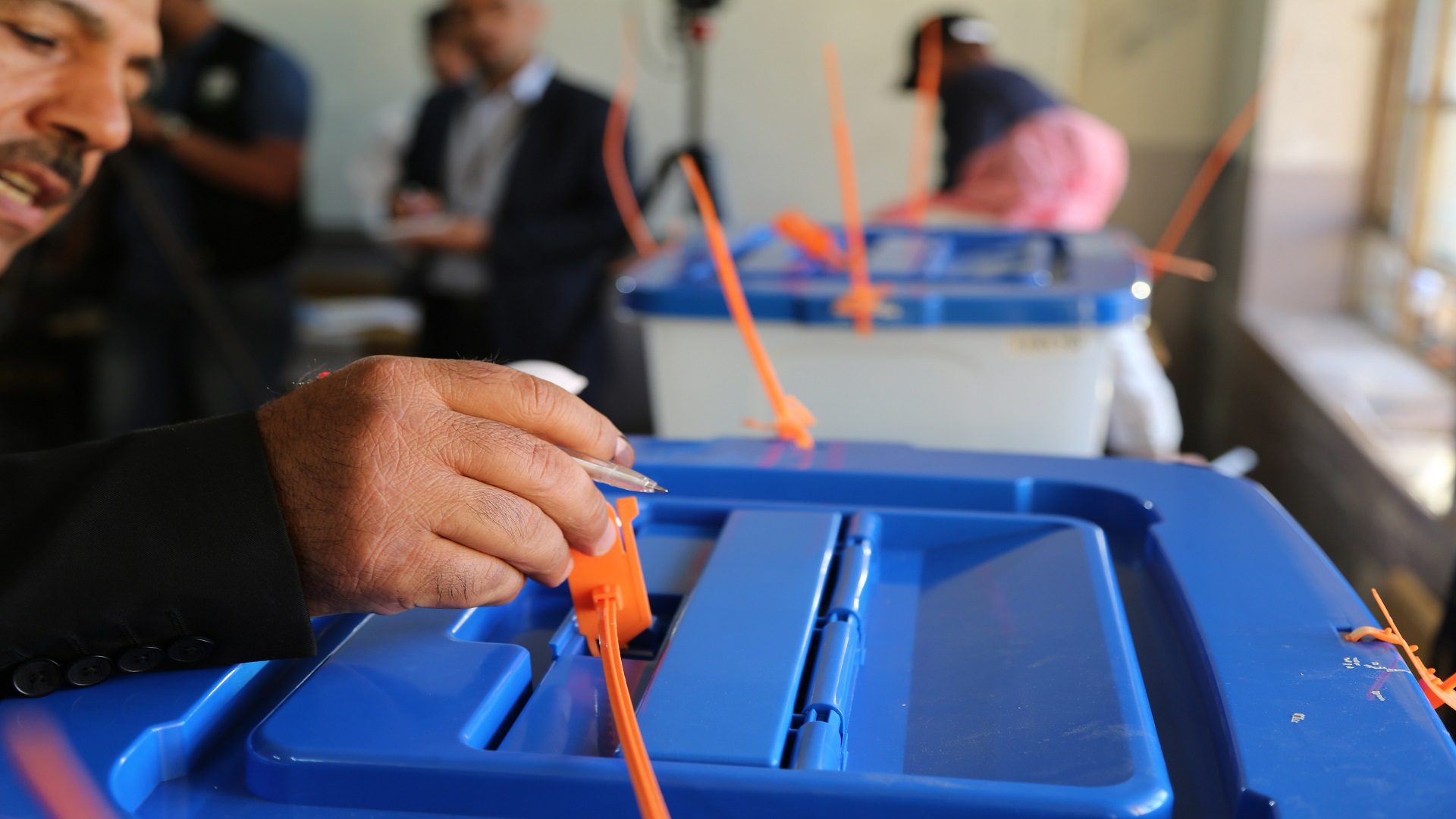 تنافس سُني على رئاسة البرلمان العراقي.. وعمَّان تحسم الجدل باتفاق سياسي لتوزيع المناصب