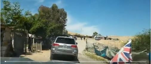 خاضت حكومات أوروبية حملة لإنقاذها.. إزالة قرية “خان الأحمر” الفلسطينية بأمر وزير الدفاع الإسرائيلي