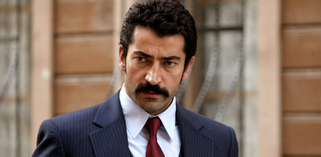 بعد فشله في مسلسل الفاتح.. كينان أوغلو يعود من جديد للشاشة ولكن هذه المرة مع شريكة يراها الأنسب له