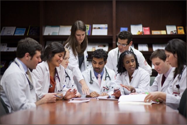 كيف أصل إلى مقاعد الطب في جامعة ميونيخ بألمانيا؟