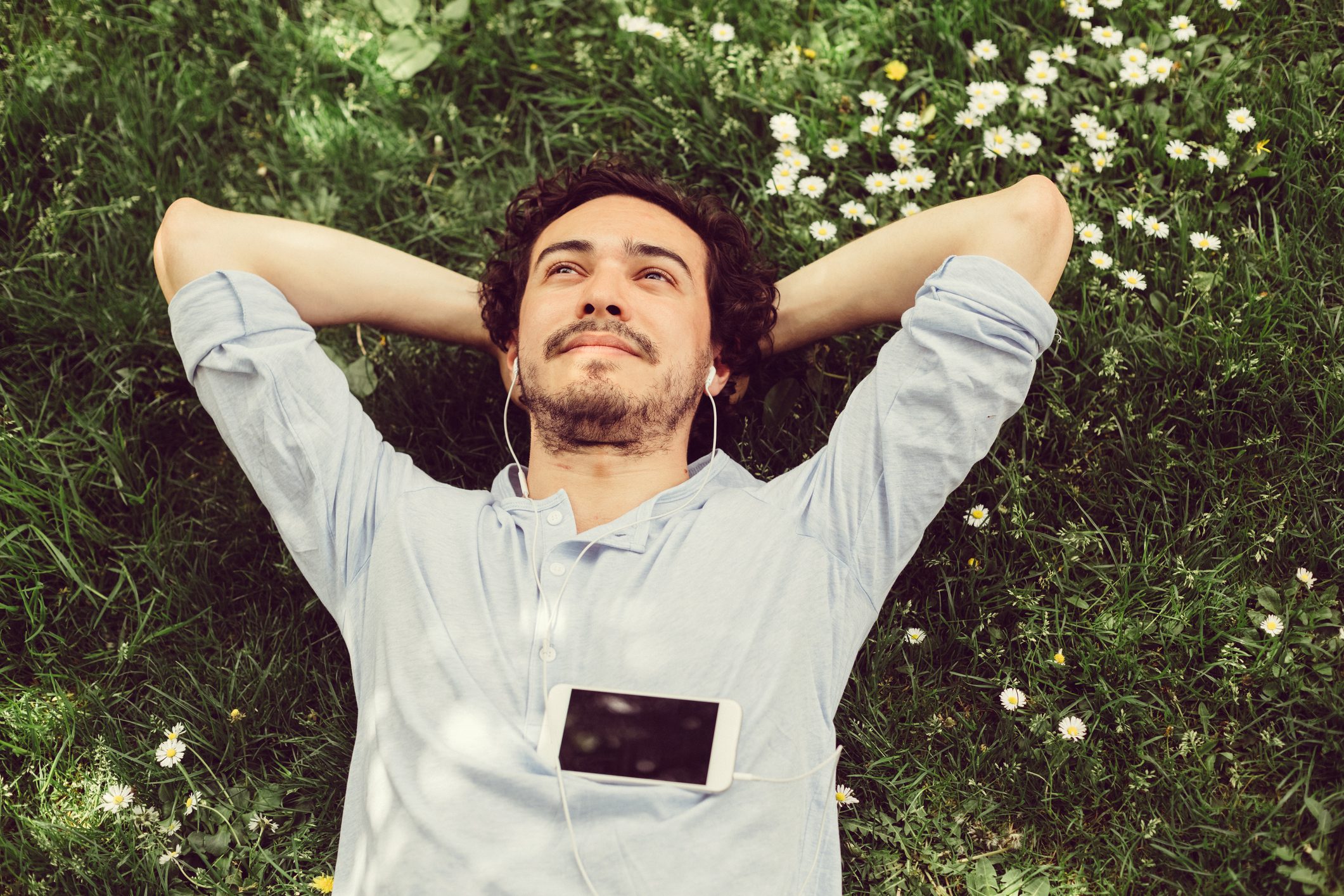 كيف تصبح سعيداً؟ أشاركك تجربتي
