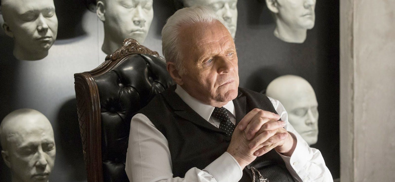 ماذا لو امتلك الروبوت إرادة خاصة به؟ المسلسل الملحمي Westworld عالم بين الخيال والواقع تحت إمرة أنتوني هوبكنز
