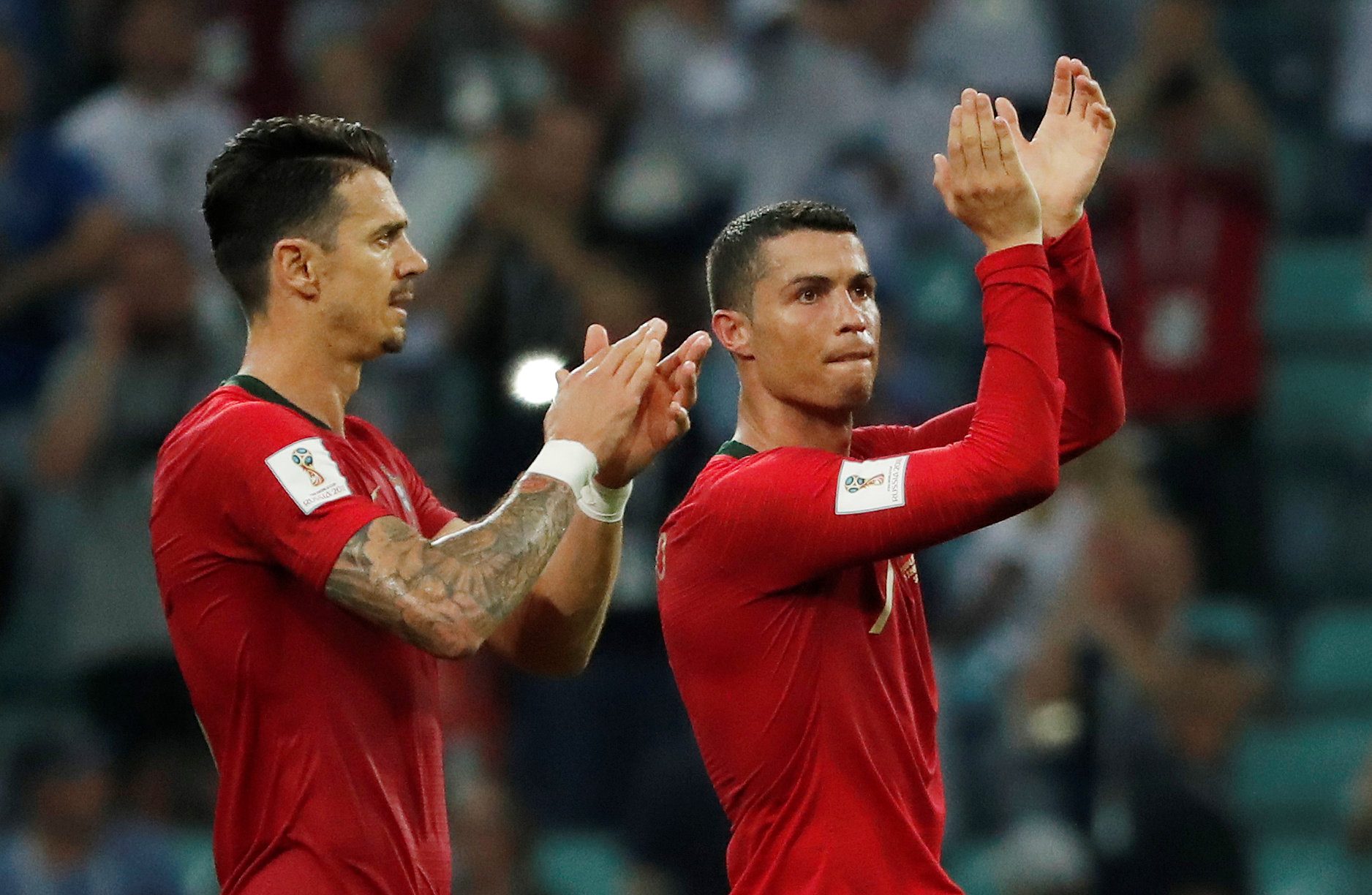 هل تذكرون اللاعب البرتغالي الذي رفض الاحتفال مع رونالدو؟ كان واهماً، ولا يعرف قانون كرة القدم جيداً!