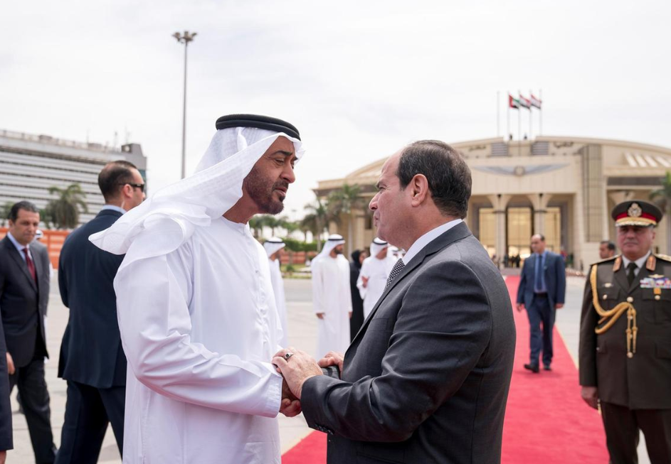 أراد إنقاذ المصريين وخنق القطريين، فنجح في هذا وفشل في ذاك.. تفاصيل صفقة ولي عهد أبو ظبي مع أديس أبابا