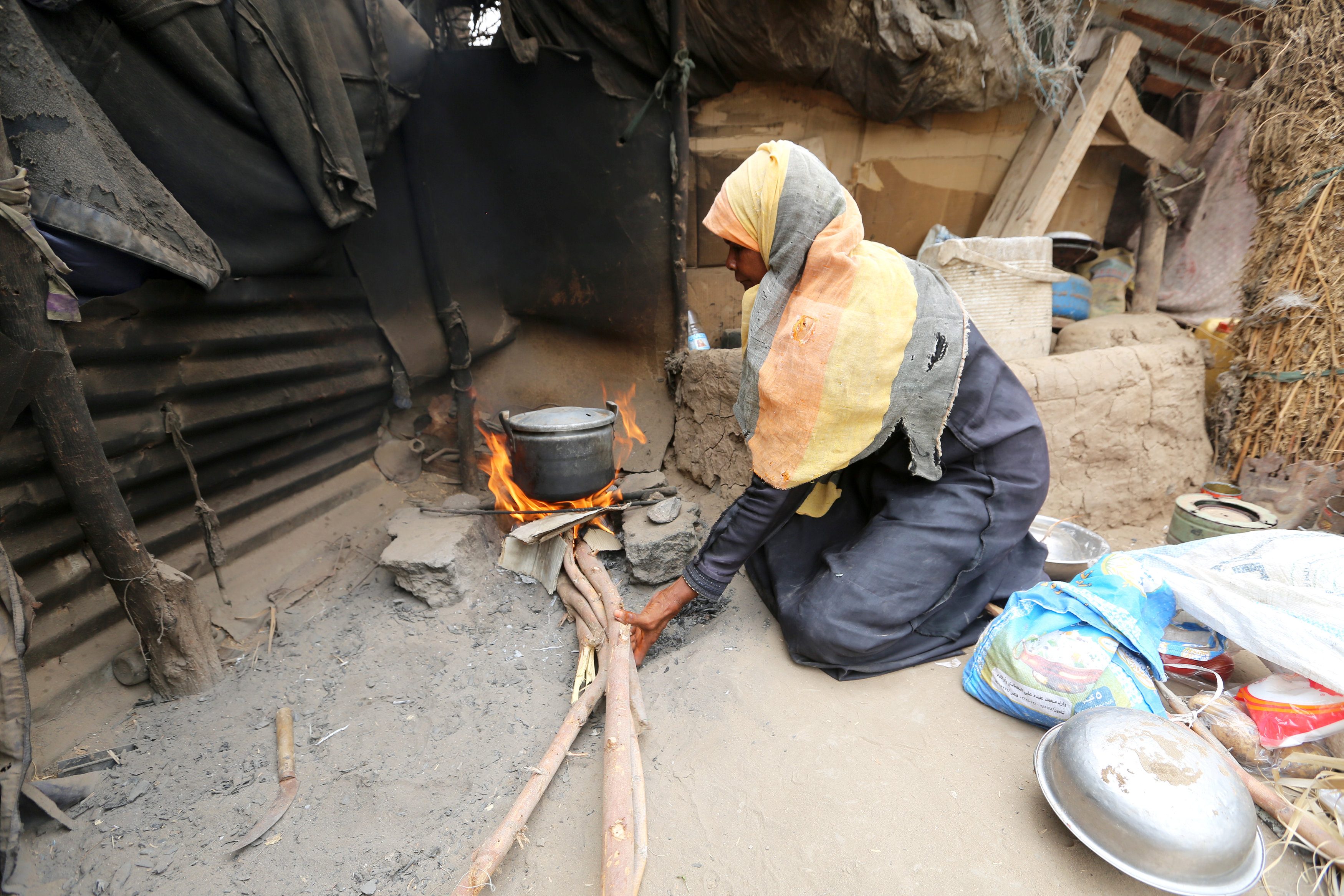 العيد في الحُدَيدَة: رغم الحرب والقصف والدمار، اليمنيون يحتفلون، ولكن على طريقتهم