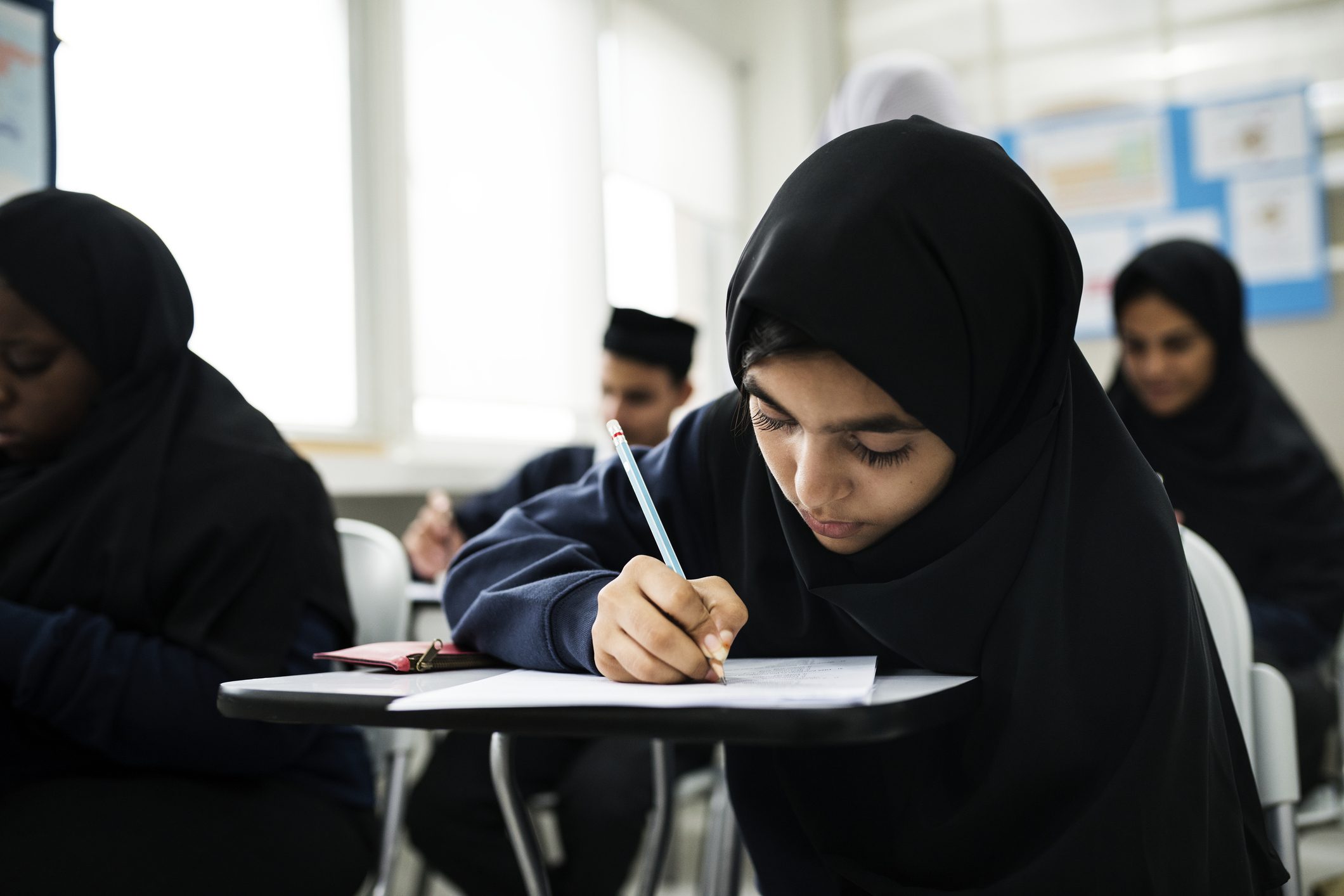 مدارس إمام وخطيب في تركيا.. تضاعف عددها 10 مرات ويتخوف منها البعض بسبب “الجيل التقي” الذي ينوي أردوغان تربيته