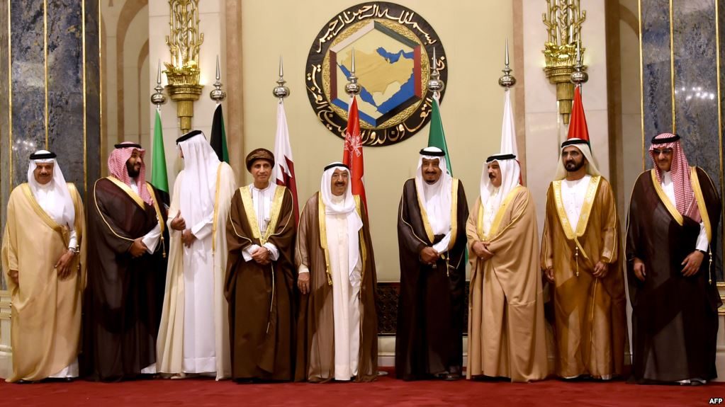 لا زال في الأزمة بقية.. خبراء: رغم مرور عام على الخلاف الخليجي، لكن المشكلة في بدايتها