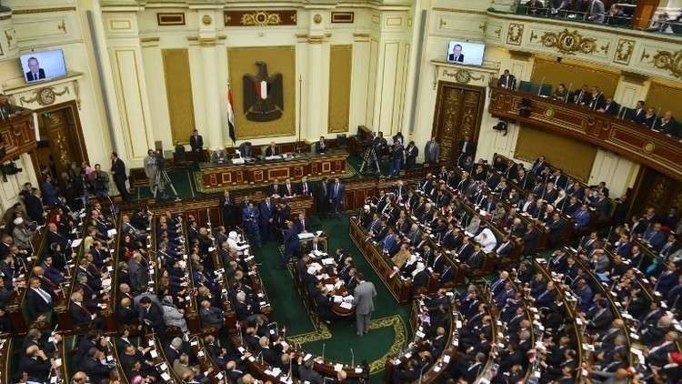 3 إجراءات ينتظرها المصريون بعد أداء السيسي اليمين الدستورية للولاية الثانية