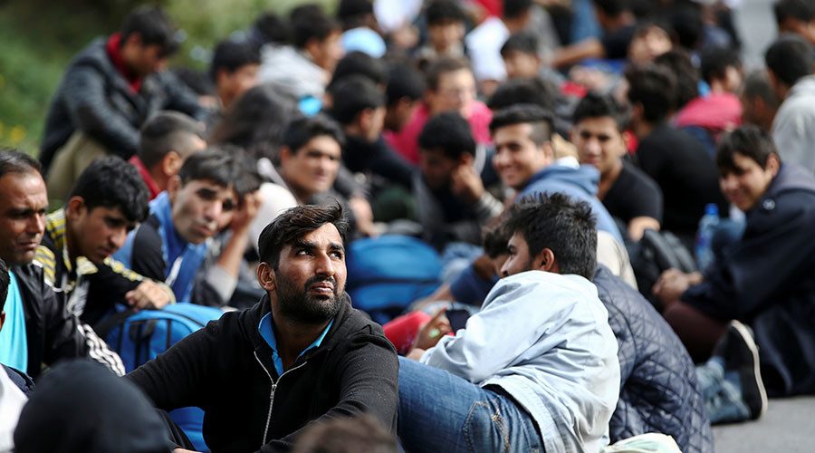 حالة غضب ضد العرب بألمانيا وتخوفات من ترحيلهم.. جريمة اغتصاب وقتل الفتاة الألمانية يدفع ثمنها اللاجئون