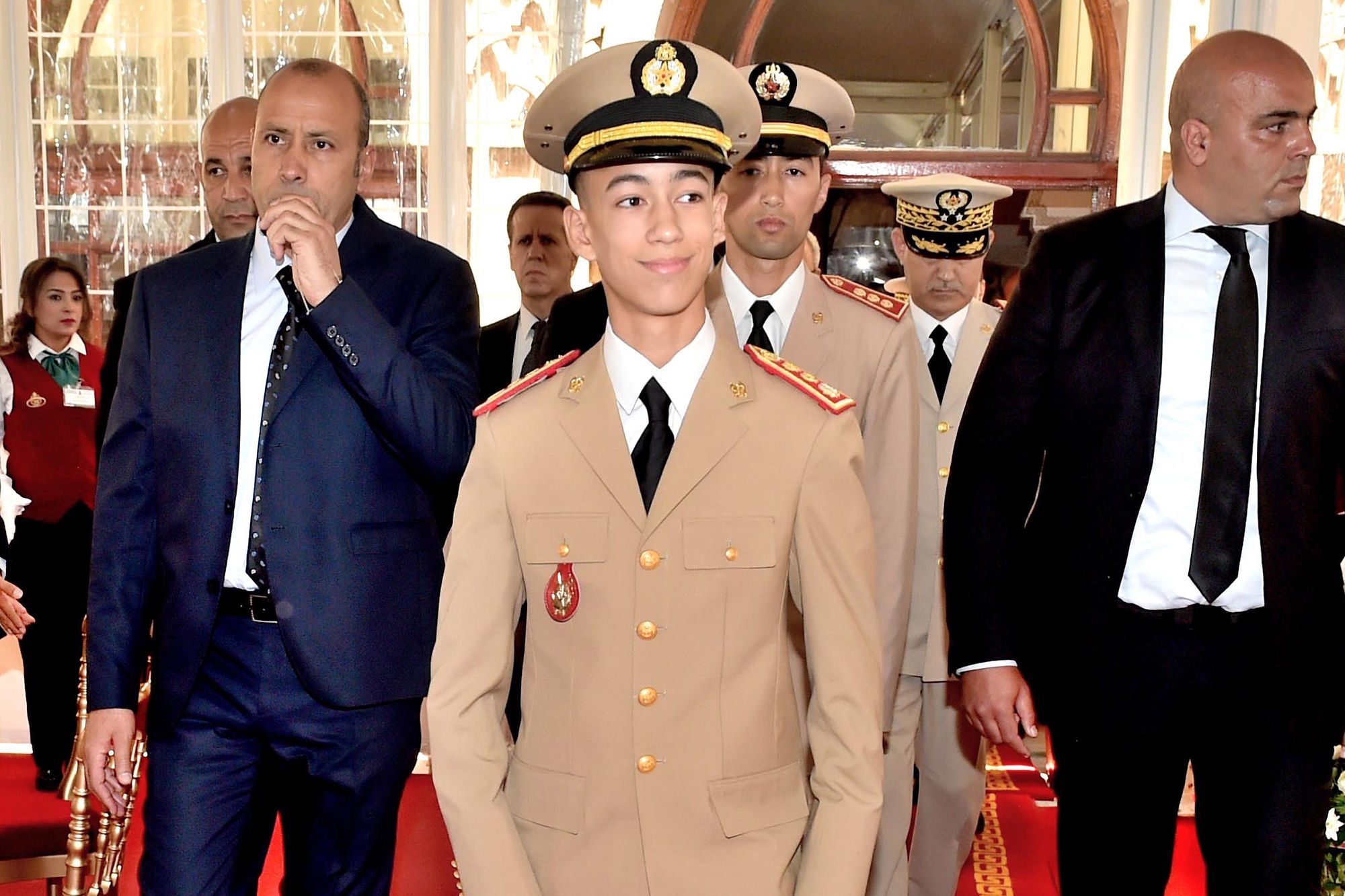 في سن 15 يحصل ولي عهد المغرب على طائرته الخاصة.. تقطع 14 ألف كيلومتر بلا توقف ومحمية من الصواريخ وثمنها 67 مليون دولار