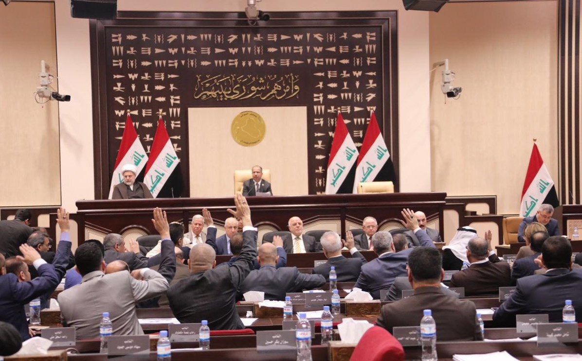 زيارات مكوكية ووعود خيالية.. ما الذي يفعله الفائزون في الانتخابات العراقية منذ وصولهم للبرلمان؟
