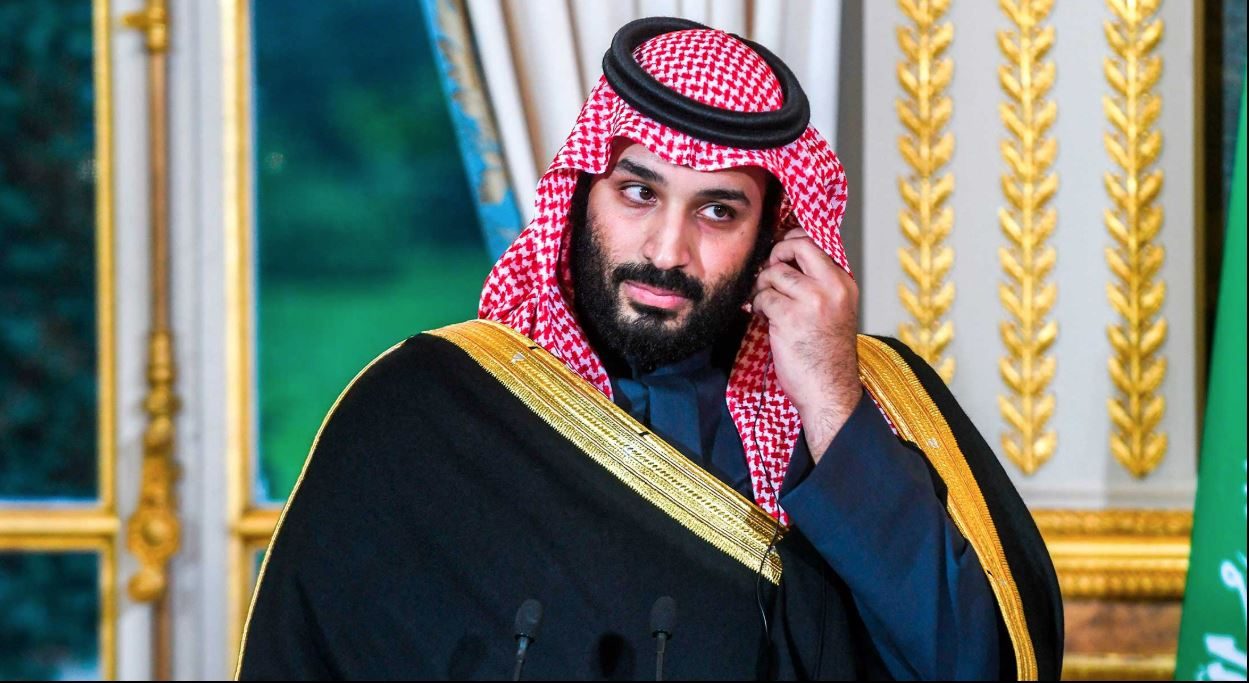 الصداقة تعرقل أكبر اكتتاب في التاريخ.. Bloomberg تكشف أسباب تأجيل السعودية لطرح أرامكو، والشريك المحتمل الذي سينقذ الصفقة