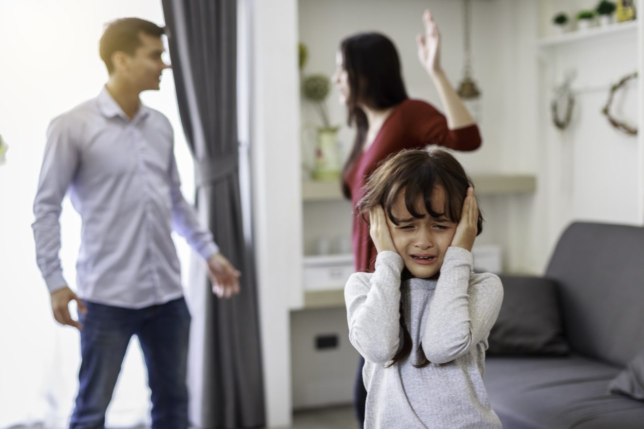 صغيري الذي لم ألده!.. ما يجنيه الأطفال من الطلاق