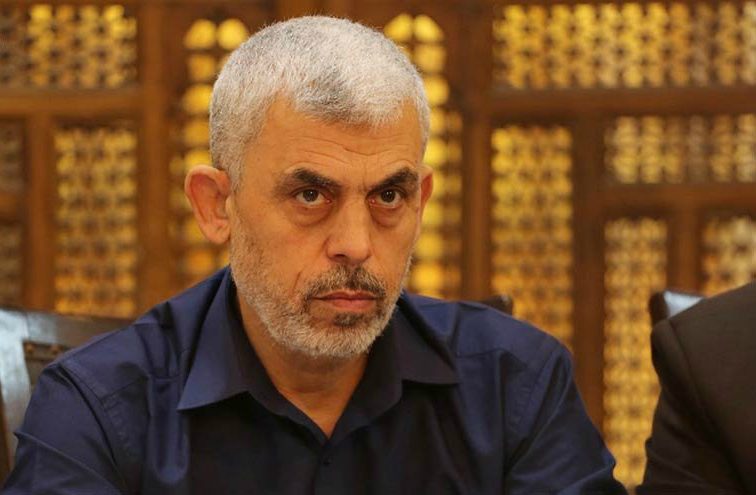 قائد حماس بغزة يحيى السنوار قادة حركة حماس بغزة وزير إسرائيلي