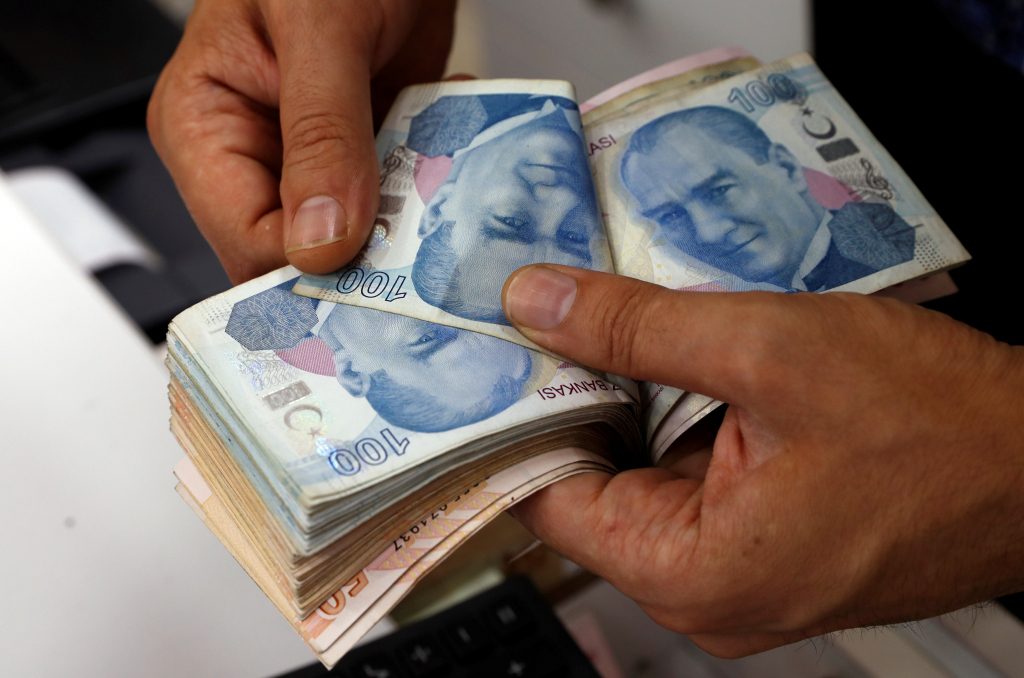 انهيار الليرة التركية