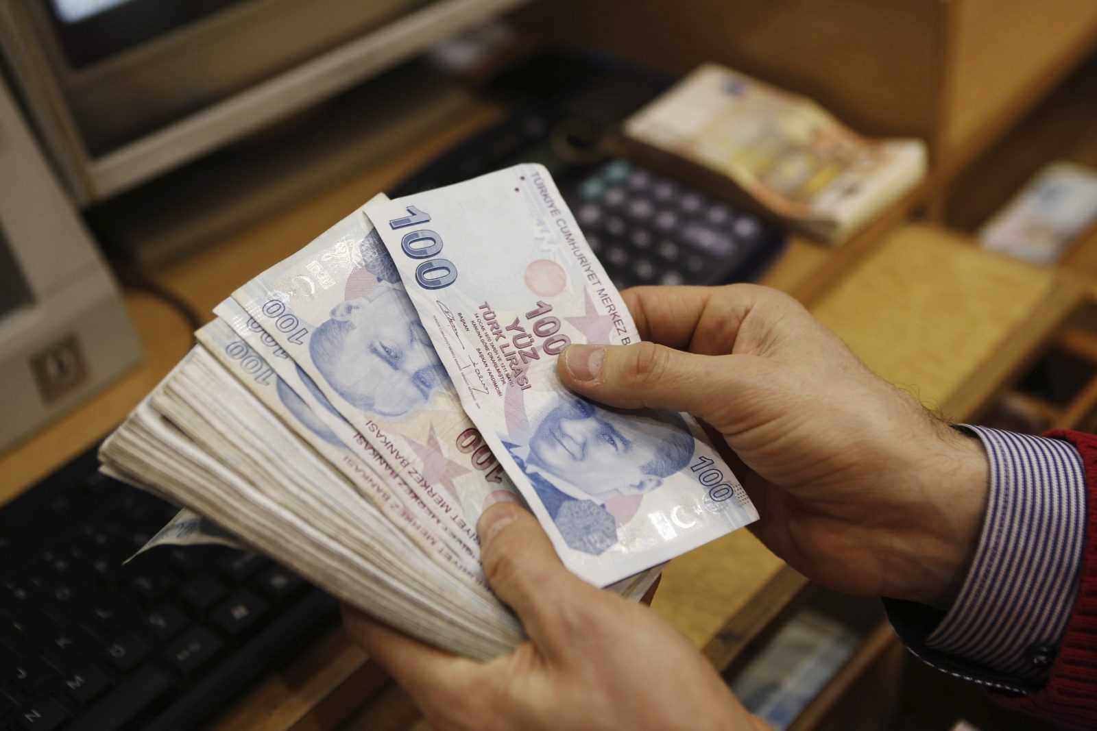 هل تتمكن تركيا من رسم قواعد جديد لمواجهة الأزمات في الأسواق الناشئة؟