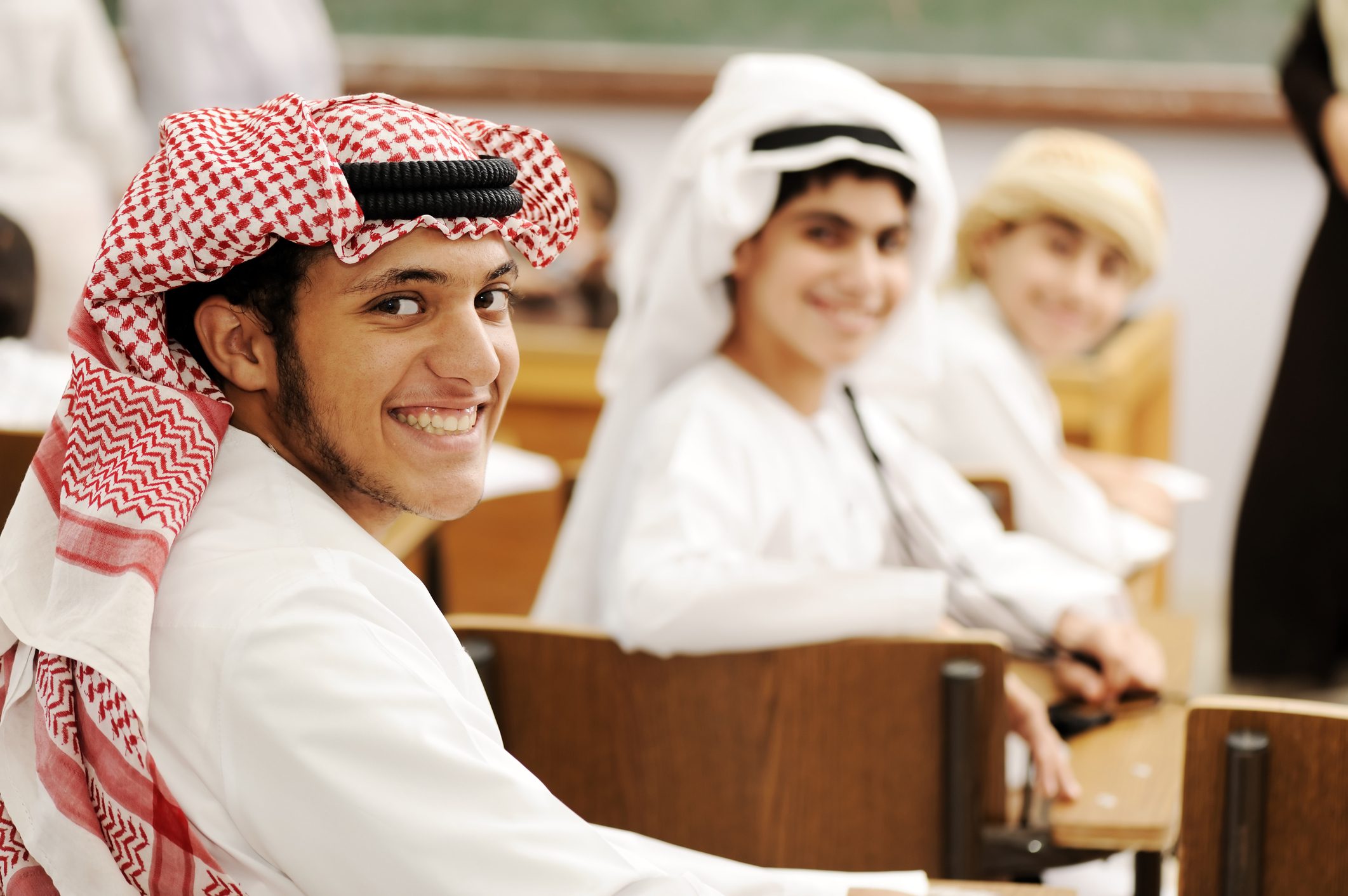 أمامهم شهر لمغادرة البلاد.. كيف استقبل المبتعثون السعوديون قرار إبعادهم عن كندا؟