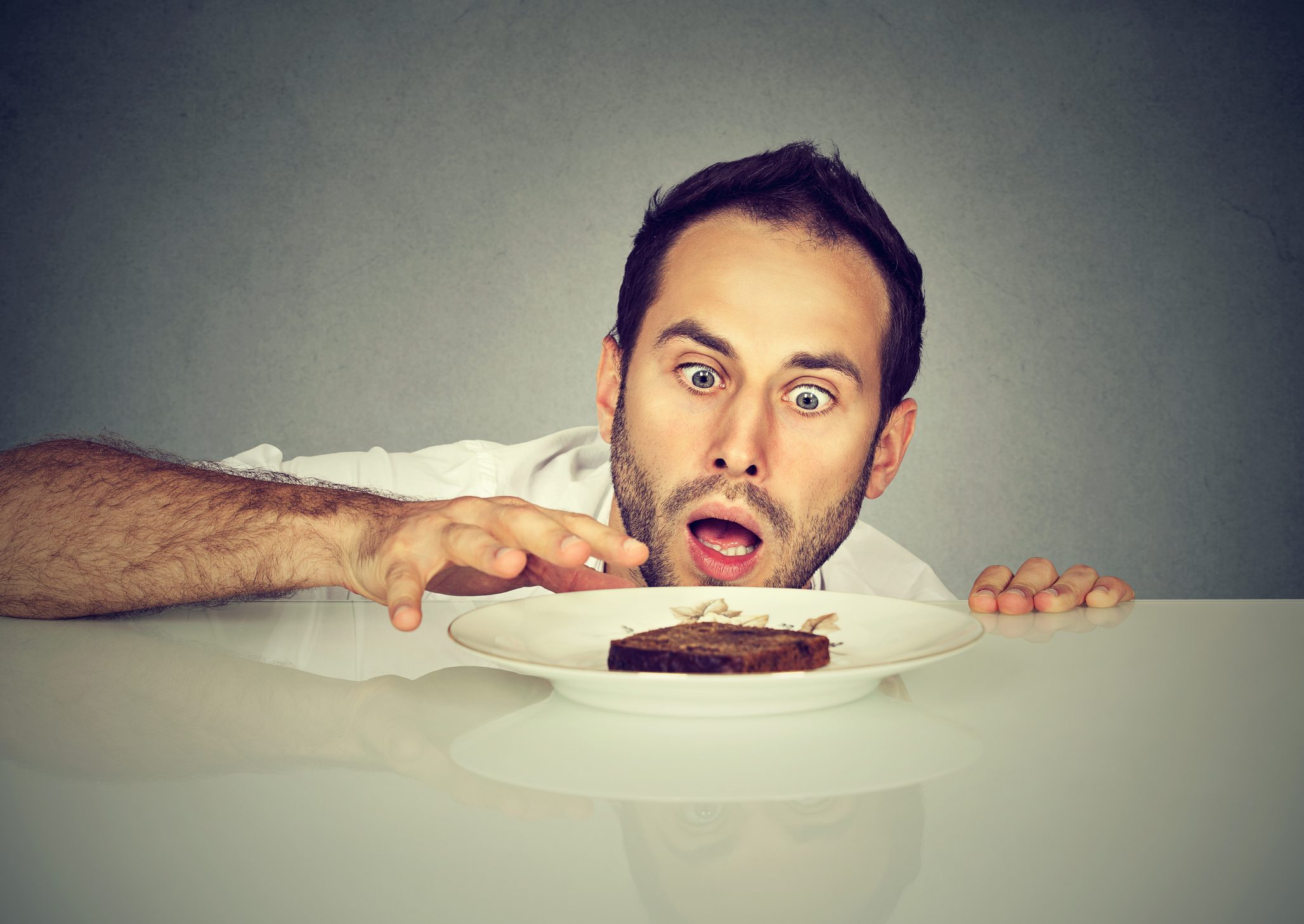 هل يمكنك أن تعيش ثلث قرن إضافي اعتماداً على حِميتك الغذائية؟.. إليك مقدار الكربوهيدرات المنصوح به لتعيش حياة أطول