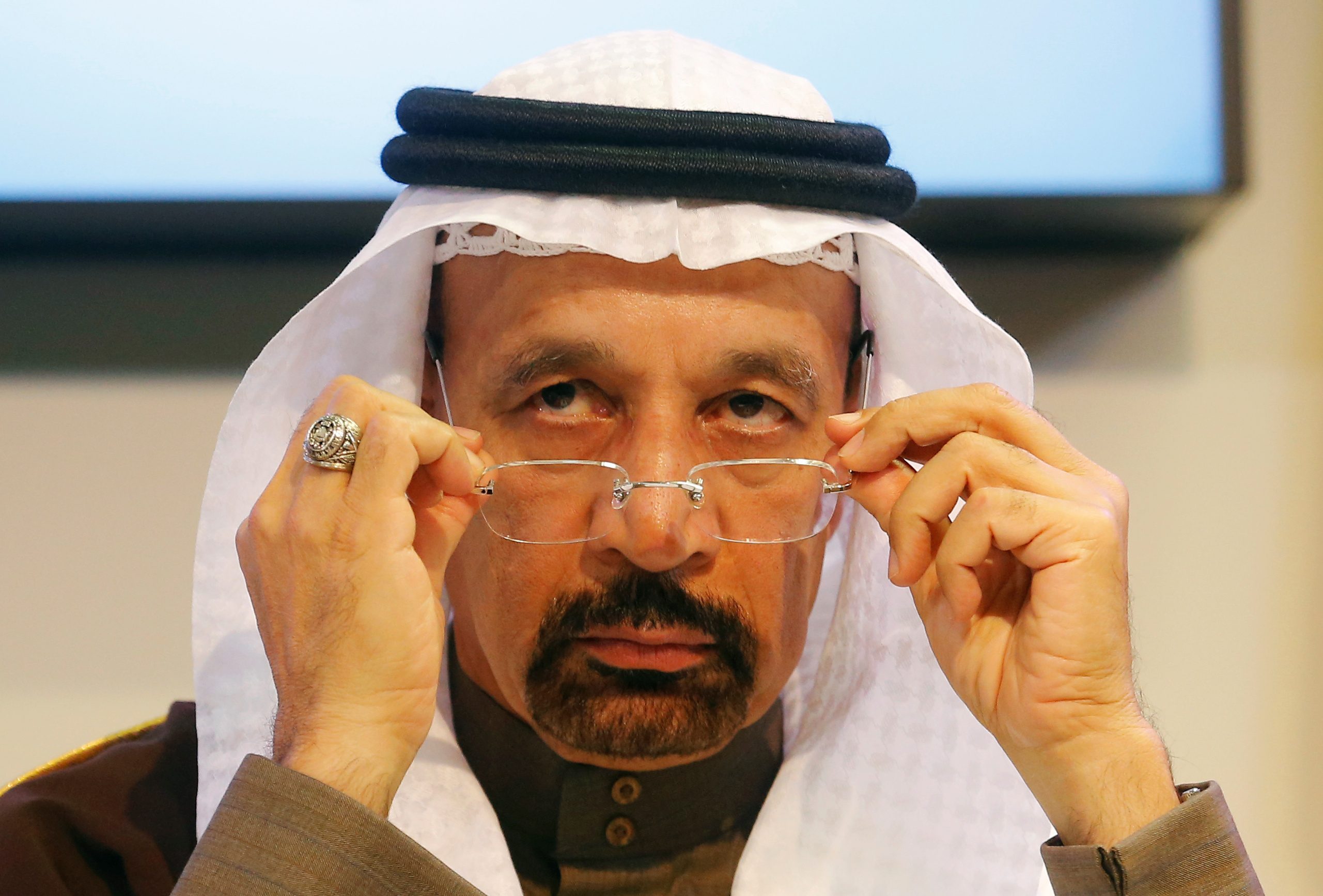 هل قامت السعودية بخطوة للوراء بخصوص أزمتها مع كندا؟ وزير سعودي يتحدث عن علاقة أرامكو بـ أوتاوا