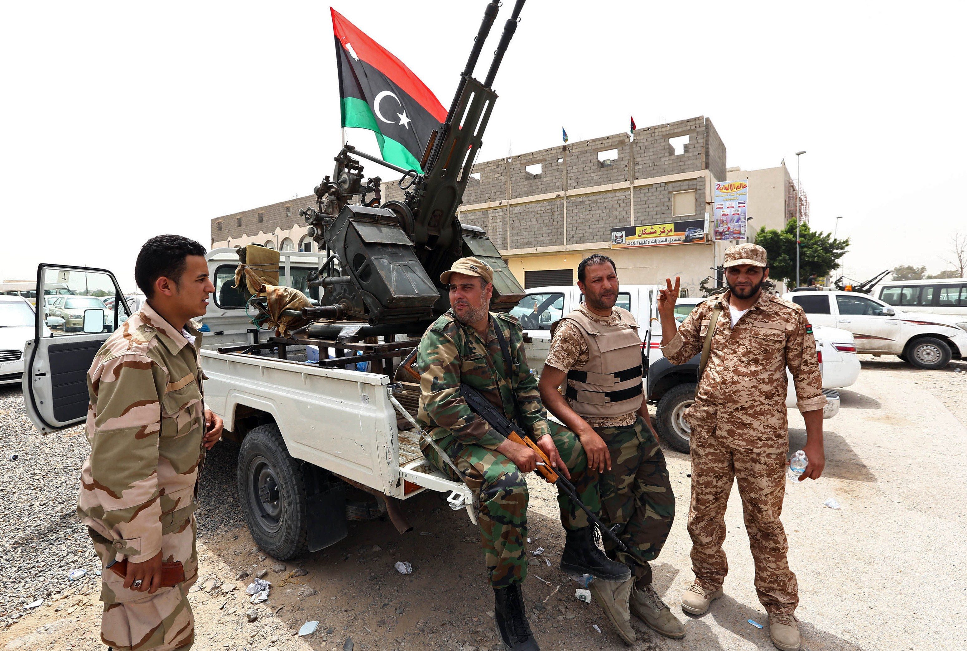 صحيح أن حفتر “أمن” الشرق والوفاق يُسيطر على الغرب.. لكنهم نسوا الجنوب الليبي، فهناك داعش يعيد ترتيب صفوفه