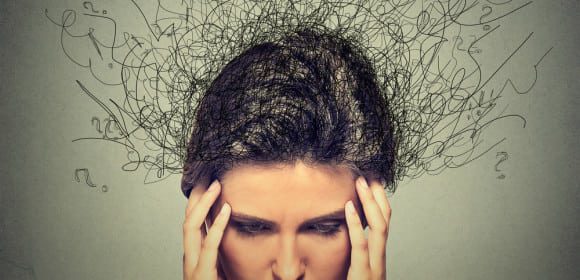 منهم من ضاع في الزمن، ومنهم الملعون بإلقاء النكت.. 7 حالات نفسية تصيب صاحبها بالجنون بلا سابق إنذار     