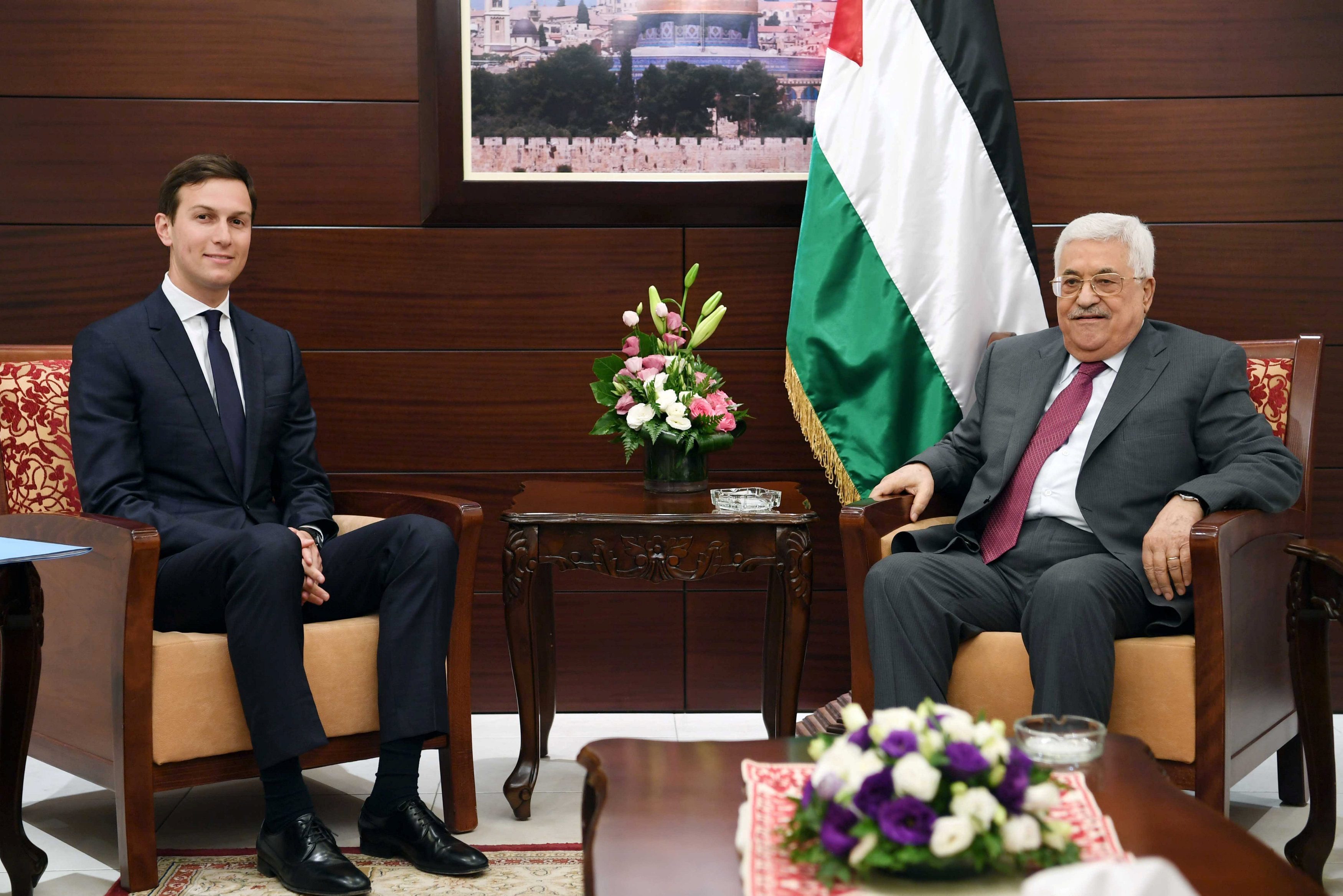آخر عروض صهر ترمب للفلسطينيين.. إقامة كونفدرالية مع الأردن، وعباس وضع شرطاً للموافقة