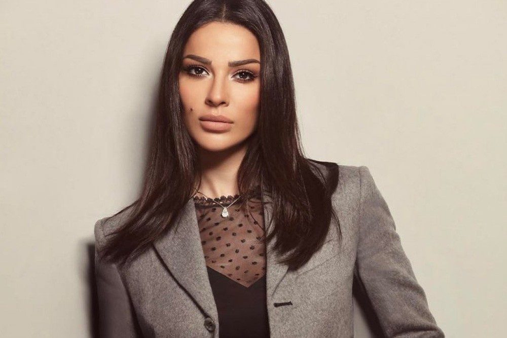 نادين نسيب نجيم تعتذر عن حضور مهرجان الفضائيات العربية في مصر