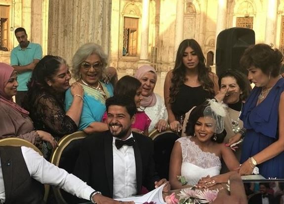 ناهد السباعي تعقد قرانها وسط حضور فني محدود (صور وفيديوهات)