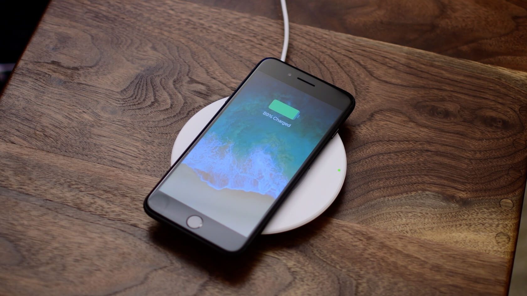6 أسباب تدفعك لشراء هاتف آبل الجبّار iPhone 8 بدلاً من iPhone XS الجديد