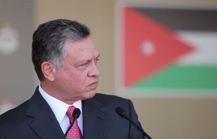 يسألون أين الملك؟ وأنا واقف أمامهم.. العاهل الأردني يكتب مقالاً عن كارثة البحر الميت