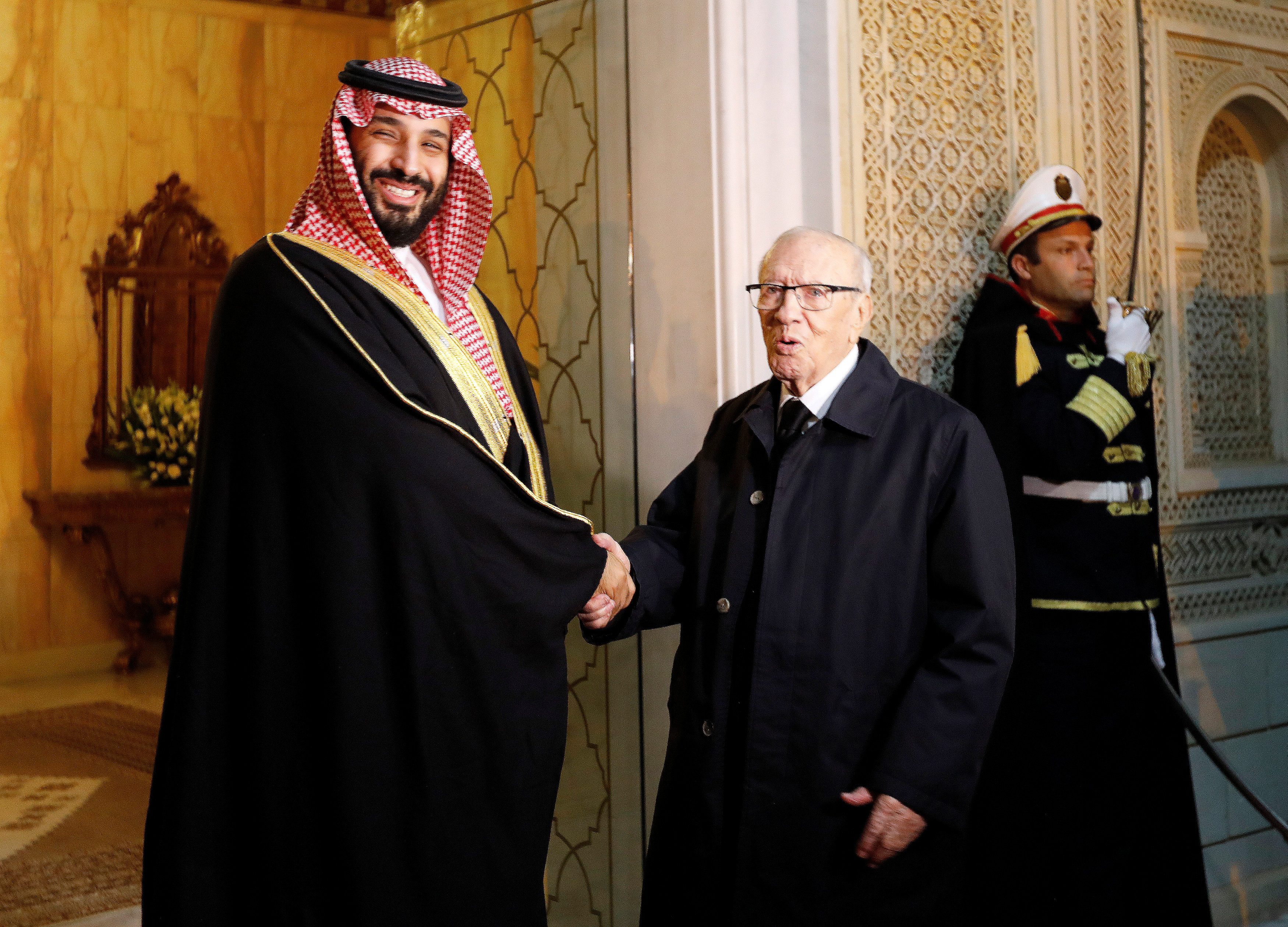 الباجي قايد السبسي رئيس تونس يستقبل ولي العهد السعودي محمد بن سلمان