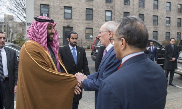 أشهر الجامعات تنفض يدهامن بن سلمان