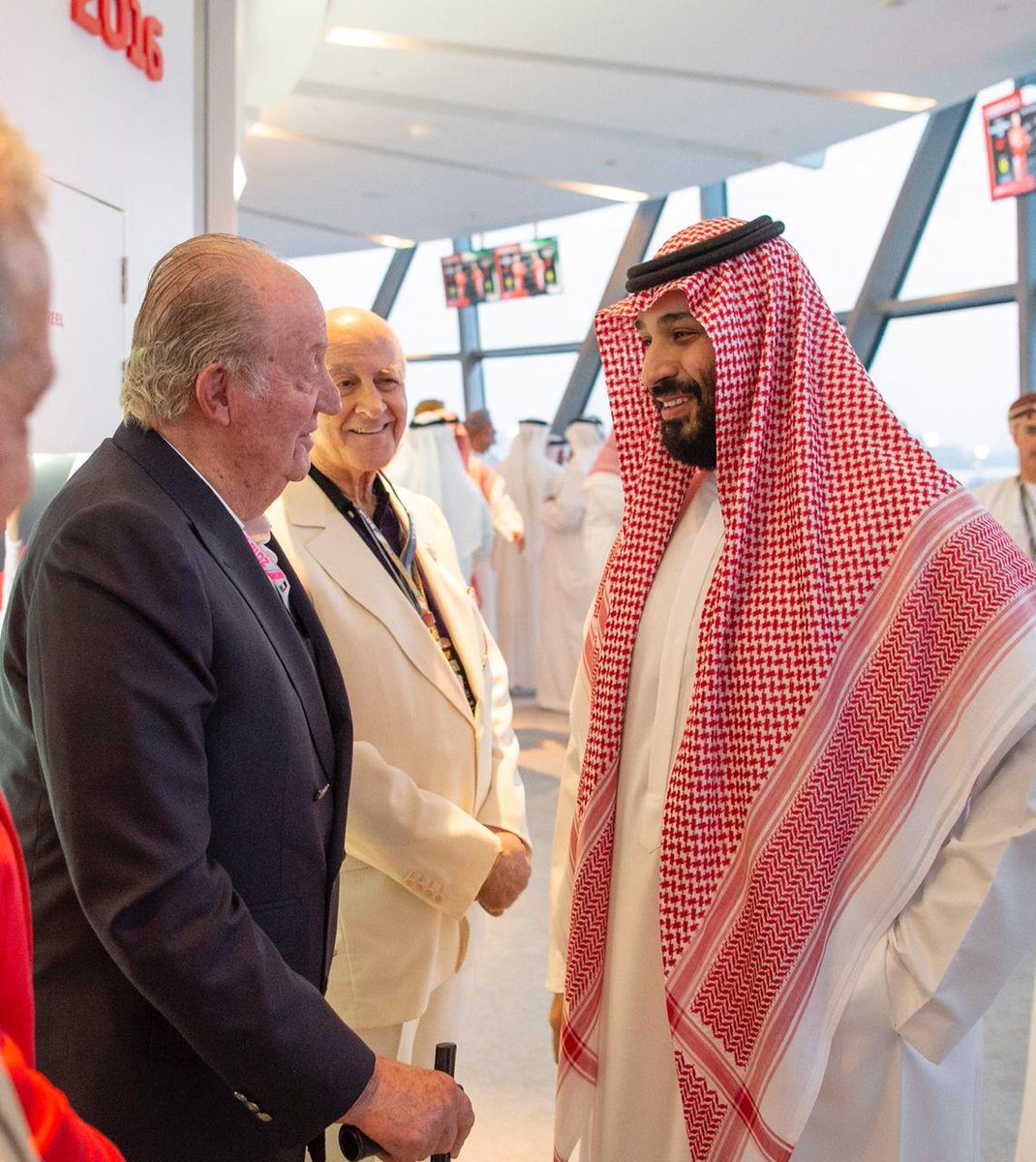 العلاقة بين آل سعود والأسرة المالكة الإسبانية