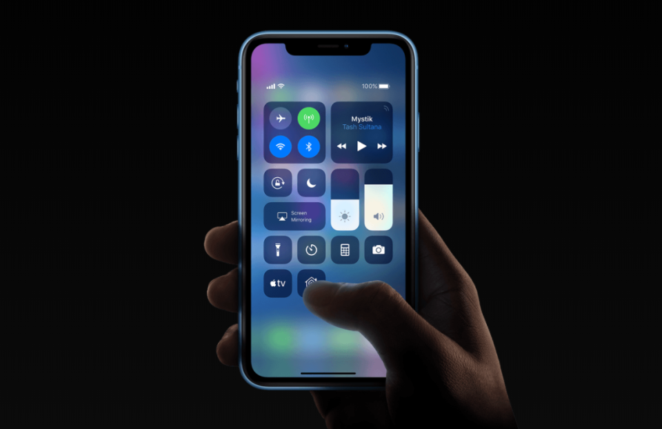 متى سيصدر iPhone 2019 من Apple؟ أشهر الصحف البريطانية تكشف مميزات الهاتف الجديد