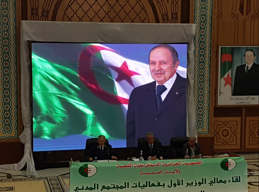 مشاورات المعارضة الجزائرية للاتفاق على مرشح