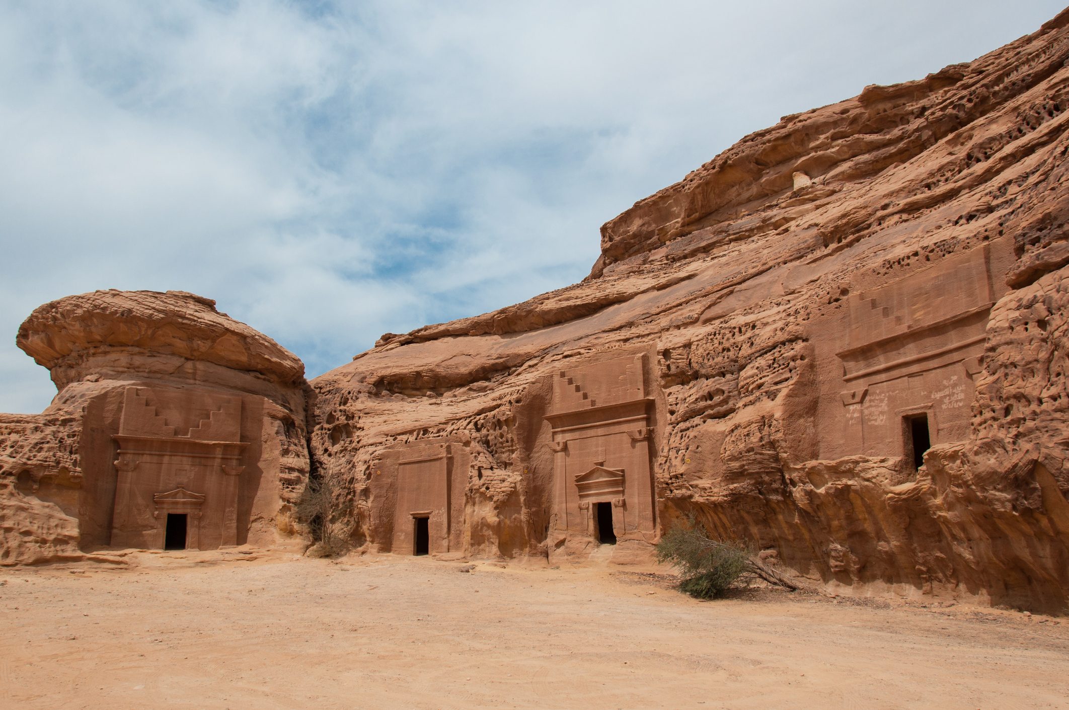 مدائن صالح تستقبل آلاف الزوار