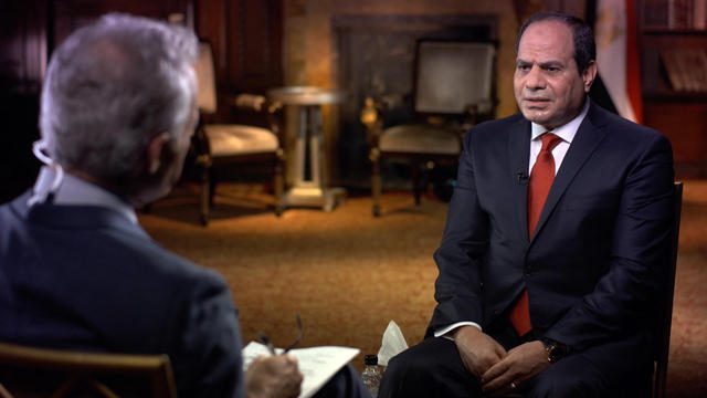 السيسي فوجئ بالأسئلة فطلب عدم إذاعة المقابلة.. تفاصيل لقاء الرئيس المصري مع تلفزيون «سي بي إس» الأمريكي