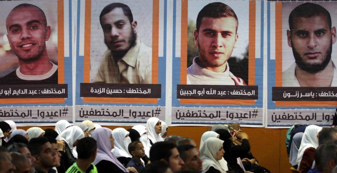 الإفراج عن 8 فلسطينيين كانوا مختطفين بمصر.. تفاصيل الصفقة التي رفض هنية العودة لغزة دون إتمامها