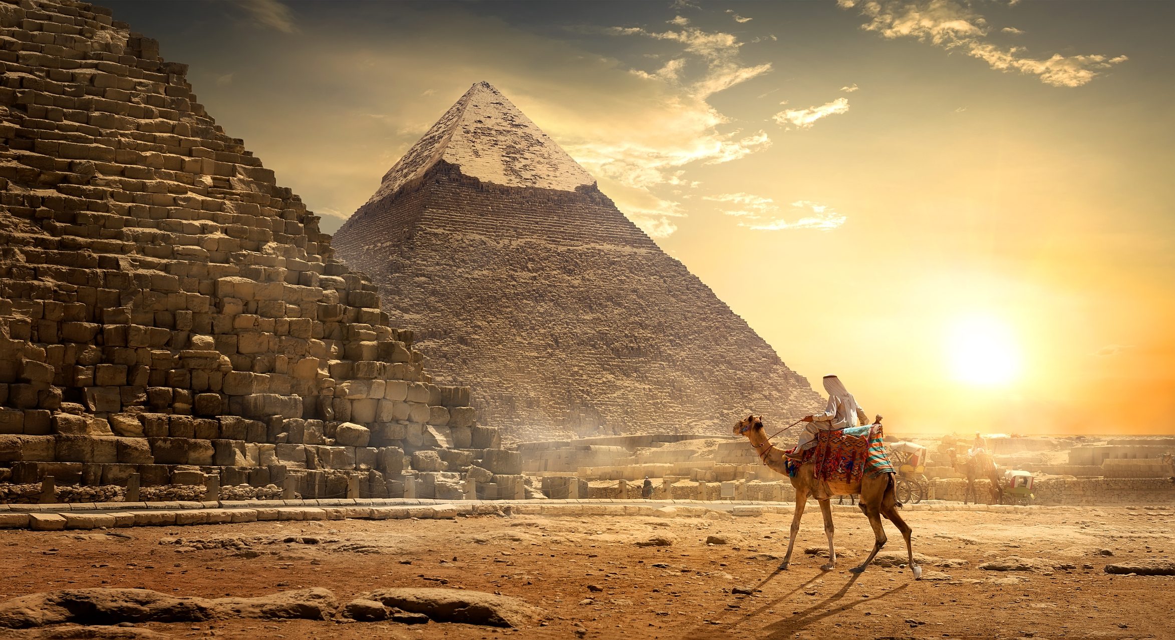 من أكثر ما يميز الأهرامات المقاييس والمحاذاة