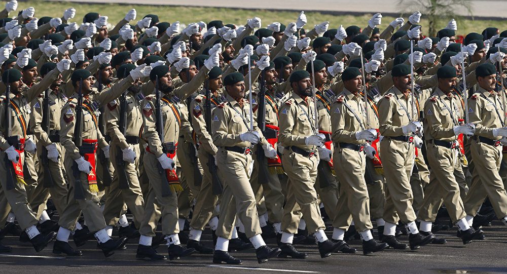 باكستان لديها رؤوس نووية أكثر، لكن الهند تتفوق بحرياً.. إليك قوة الجيشين الأهم في شبه القارة الهندية