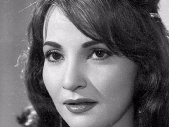 عرضها صلاح جاهين على وزير الإعلام مكتوبة على ورق مبلَّل بدموع «شادية».. قصة أغنية «الدرس انتهى»